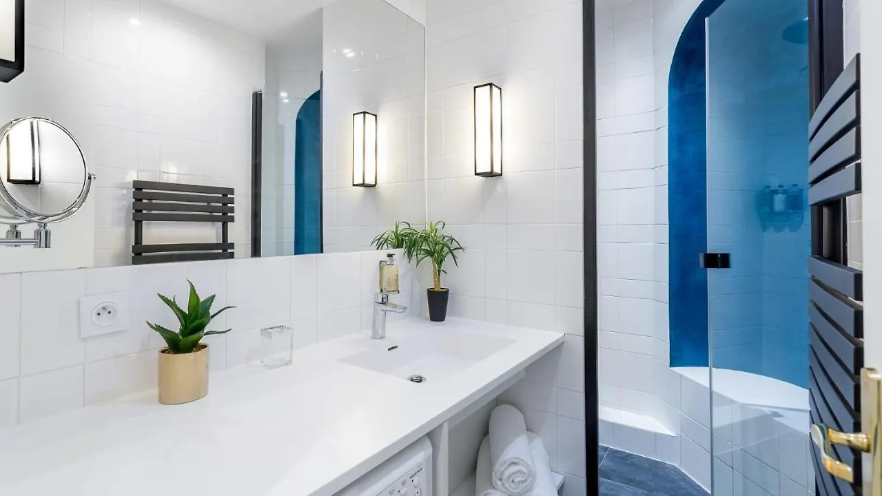 Merveil - Luxury - Champs Elysees - Royale I Daire Paris